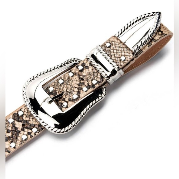 Small to 5X Women’s Clothing, Jewelry, Accessories & More! - Picture 11 of 16